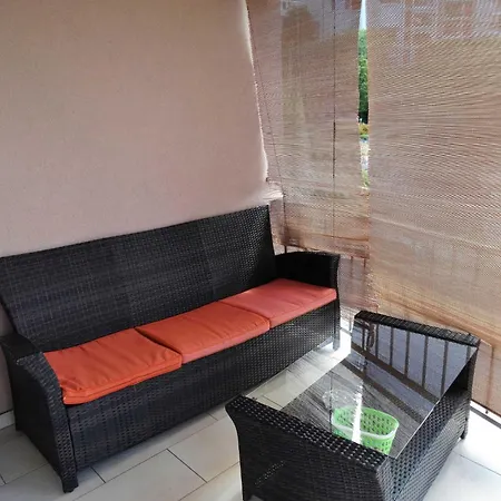 S Sea With Sea View And Balcony Appartamento